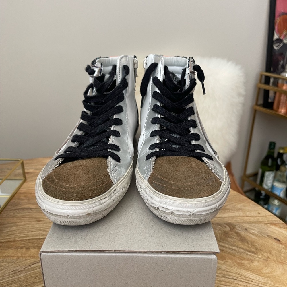 Golden Goose Sneakers